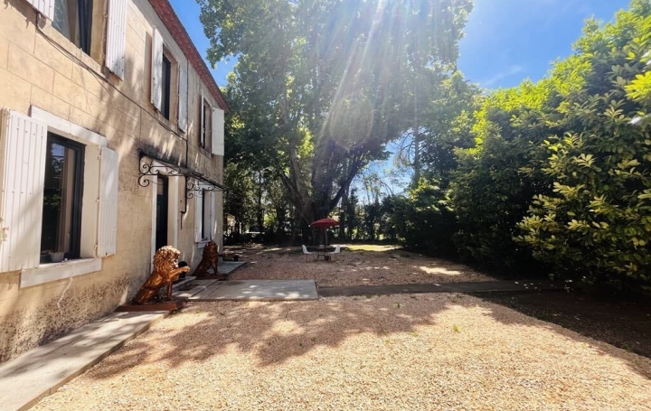 Maison   GOUDARGUES  143 m2 269 000 € 